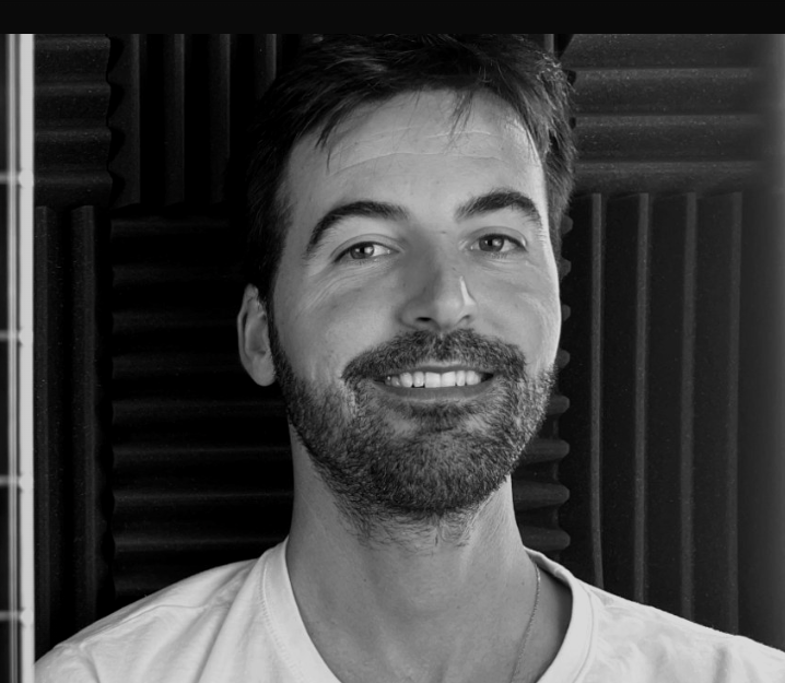 Minkee artist portrait